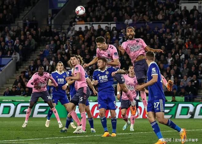 开云中国-窗口期皇家社会调整名单以备德国杯，官宣签约环节打磨，气氛紧张，资深球员宣示担当的简单介绍-开云中国